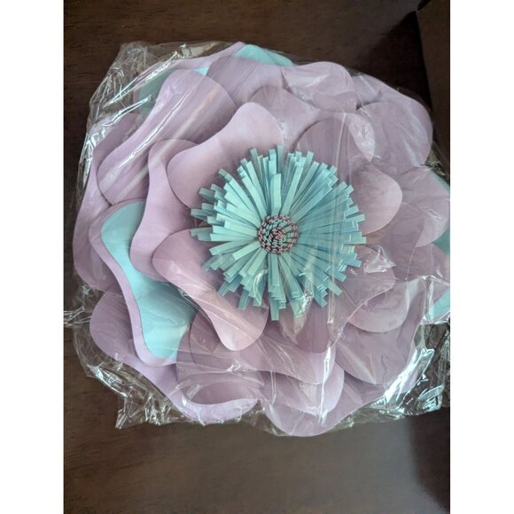 Handcrafted Giant Paper Flowers Set Of 4 - Decorative Wall Hangings - Picture 5 of 5